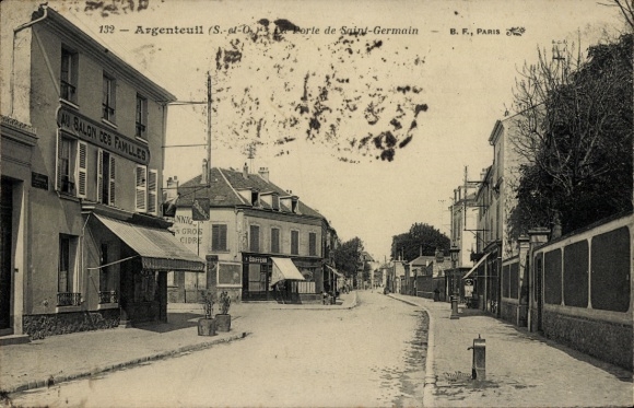 Ak Argenteuil Val d'Oise, Porte de Saint-Germain, Straße mit Häusern, Geschäften,  Atmosphäre