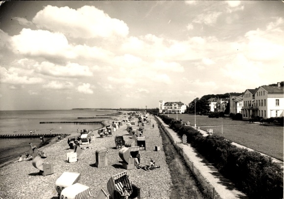 Postcard Seebad Heiligendamm Bad Doberan, sanatorium, beach chairs, bathers