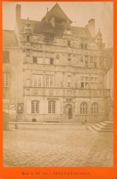 Cabinet photo Paray le Monial Saône et Loire, 16th century house