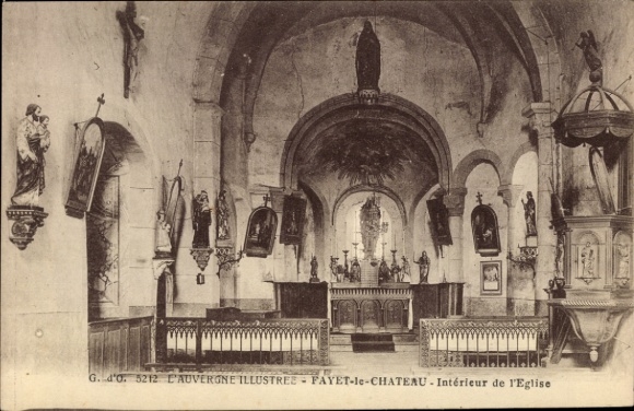PC Fayet le Château Puy-de-Dôme, church interior, altar