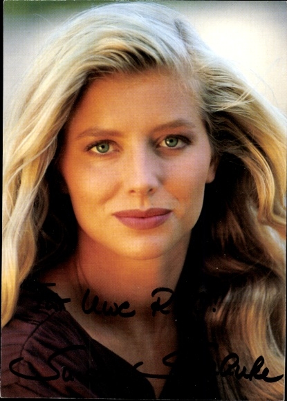 Postcard actress Susan Stahnke, portrait, autograph, ARD, Tagesschau presenter
