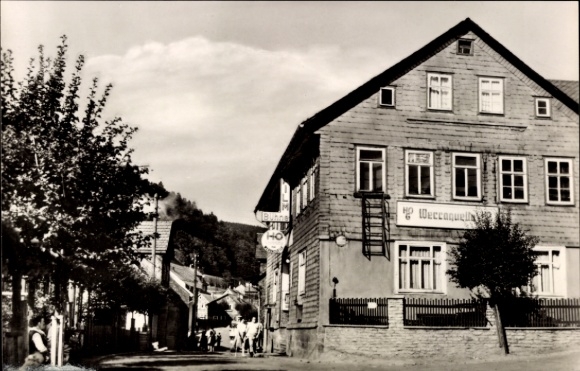 Postcard Fehrenbach Masserberg in Thuringia, photo of an inn, street view, older architecture