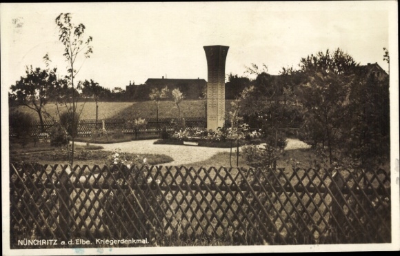 Postcard Nünchritz in Saxony, war memorial