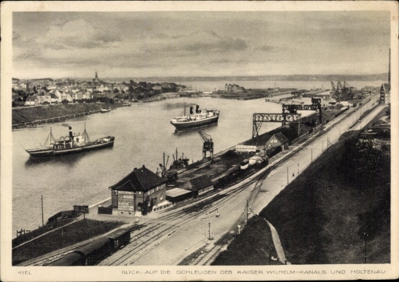 Ak Holtenau Kiel, Blick auf Schleusen, Kaiser Wilhelm-Kanal, Schiffe
