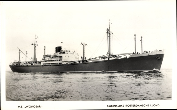 Ansichtkaart Rotterdamsche Lloyd, KRL, MS Wonosari, vrachtschip