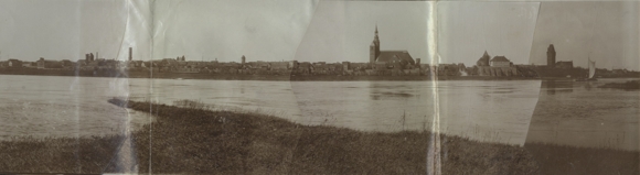 Original panoramic photo Tangermünde / Saxony-Anhalt, general view of the Elbe (57 x 12), around 1900