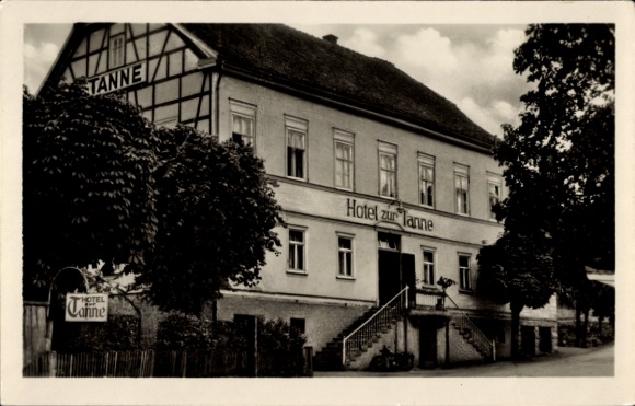Ak Rothenburg o T, Hotel zur Tanne, älteres Gebäude, typische Architektur, ländliche Umgebung