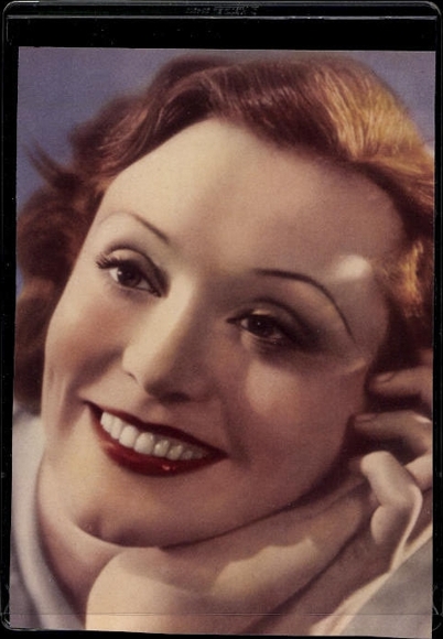 99 press photos Zarah Leander, portraits and film scenes