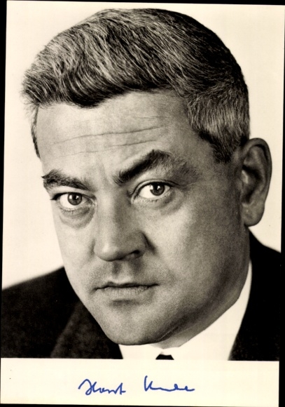 Ak Bundesminister Horst Ehmke, MdB, Chef des Bundeskanzleramtes, Autogramm