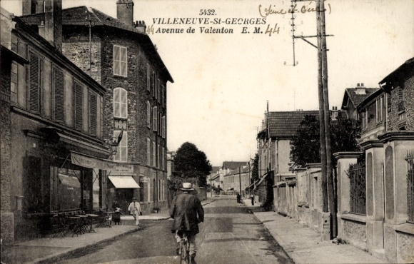 Ak Villeneuve Saint Georges Val de Marne, Avenue de Valenton