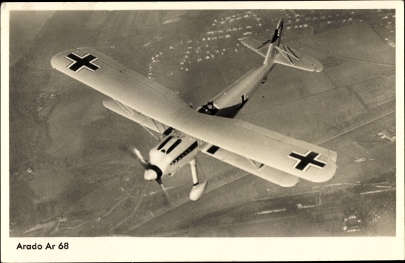 Postcard Deutsche Luftwaffe, Arado Ar 68 F single-seater fighter, Luftwaffe