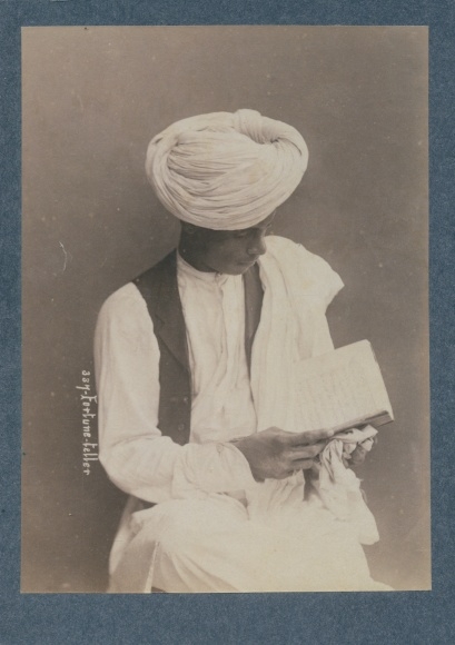 Photo Gustav Richard Lambert, Singapore, fortune teller, book, turban, c.1880