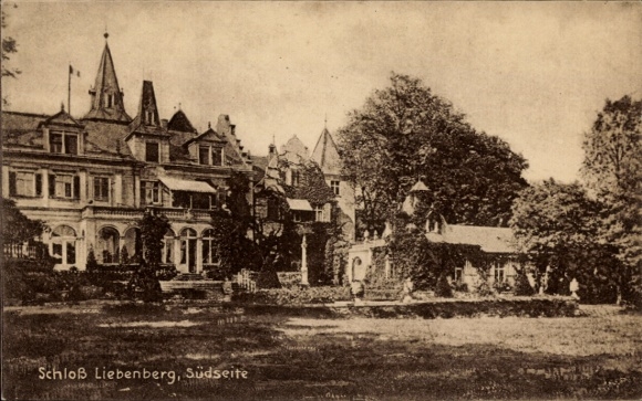 Postcard Liebenberg Löwenberger Land in the Mark, Liebenberg Castle, south side