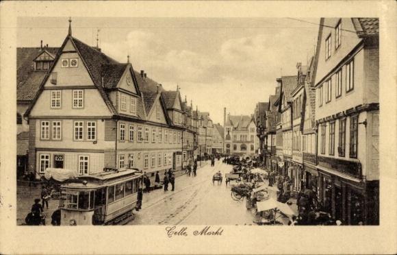 Postcard Celle in Lower Saxony, market, tram