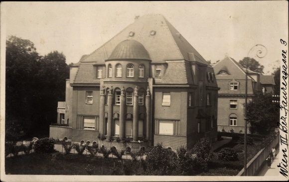 Photo Postcard Wien 3. Landstrasse Austria, Jauresgasse 3, villa