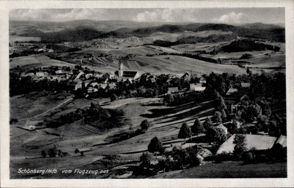 Ak Schönberg in Niederbayern, Fliegeraufnahme