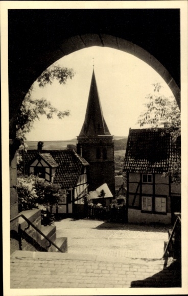 Postcard Warburg in Westphalia, view of houses, church tower, stairs, trees, black and white photo
