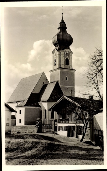 Postcard Diepoltskirchen Falkenberg in Lower Bavaria, branch church