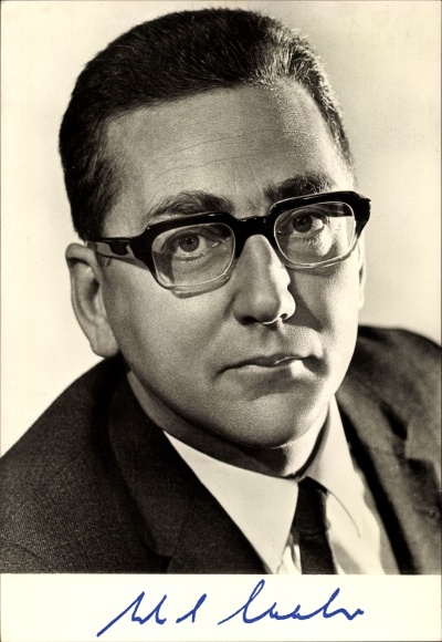 Postcard politician Dr. Erhard Eppler, Federal Minister for Economic Cooperation, autograph