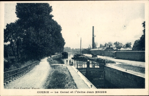 Ak Corbie Somme, Schiff im Kanal, Fabrik Jean Masse, Bäume, Weg