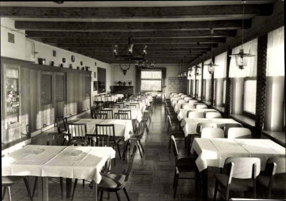 Ak Brotterode Thüringen, Zum Fuchsbau, Veranda Mommelstein, Bes. J. Häfner