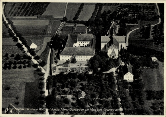 Ak Dettelbach am Main Unterfranken, Franziskaner-Kloster, Wallfahrtskirche, Fliegeraufnahme