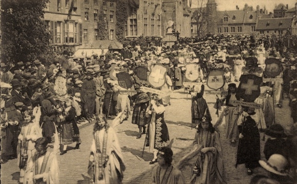 Postcard Bruges Bruges Flanders West Flanders, Procession du St. Sang, La Belgique, Groupe des Nations