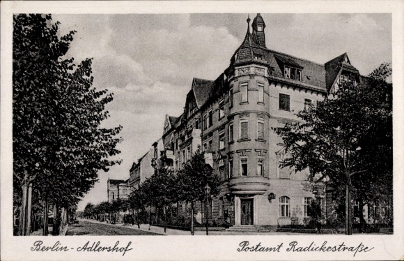 Postcard Berlin Treptow Adlershof, Post Office Radickestraße