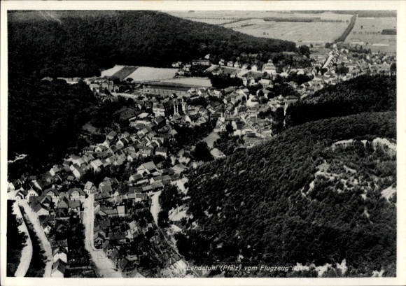 Ak Landstuhl in der Pfalz, Fliegeraufnahme