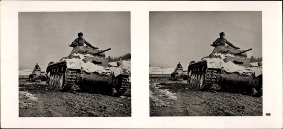 Stereo spatial image photo &quot;The Battle in the West&quot;, No. 46 Panzerkampfwagen on the advance