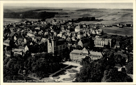Ak Donaueschingen im Schwarzwald, Fliegeraufnahme