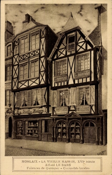 KP Morlaix Finistère, Zabytkowy dom o konstrukcji szachulcowej, napis „La Vieille Maison”, XVI w.