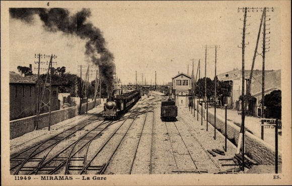 Postcard Miramas Bouches du Rhône, La Gare, Railway, Station, Trackside, Steam Locomotive