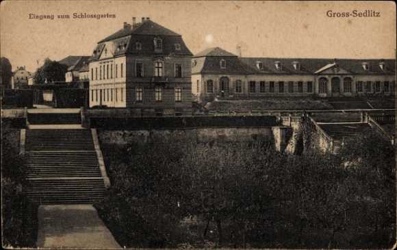 Ak Groß Sedlitz Großsedlitz Heidenau Saksen, ingang van de kasteeltuin