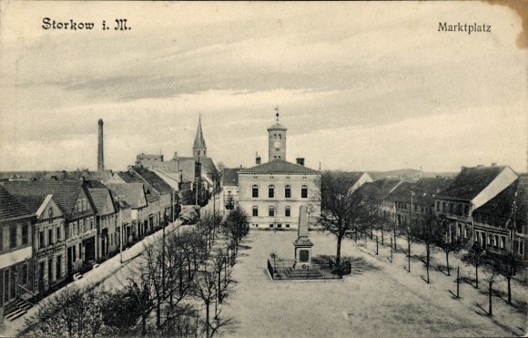 Postcard Storkow in der Mark, market square with building, street view, trees, architecture