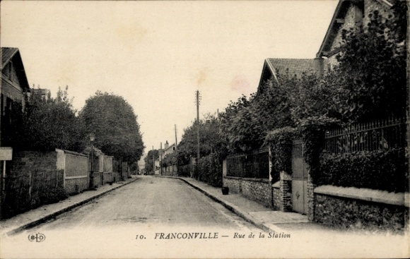 Ak Franconville Val d Oise, Rue de la Station