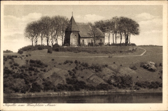 Postcard Schalkenmehren in the Eifel, Weinfelder Maar, chapel