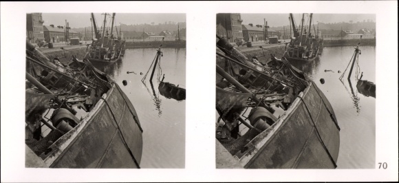 Stereo spatial image photo &quot;The Battle in the West&quot;, No. 70 Sunken ships in the port of Dieppe