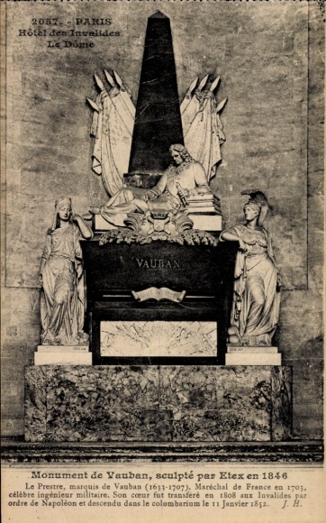 Ak Paris VII, Hotel des Invalides, e Dome, Monument de Vauban, sculpte par Etex en 1846