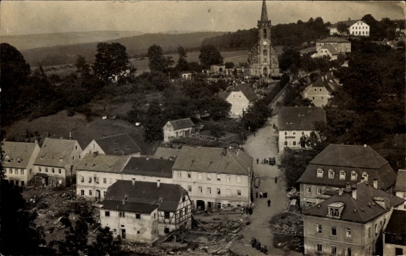 foto Ak Berggießhübel in Saksen, gedeeltelijk zicht, kerk