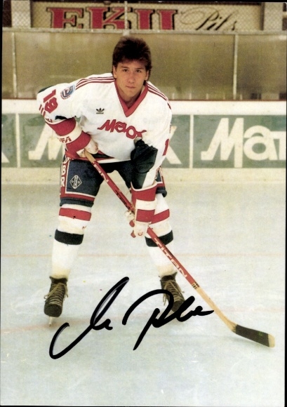 Postcard German ice hockey player Michael Pohl, striker, autograph