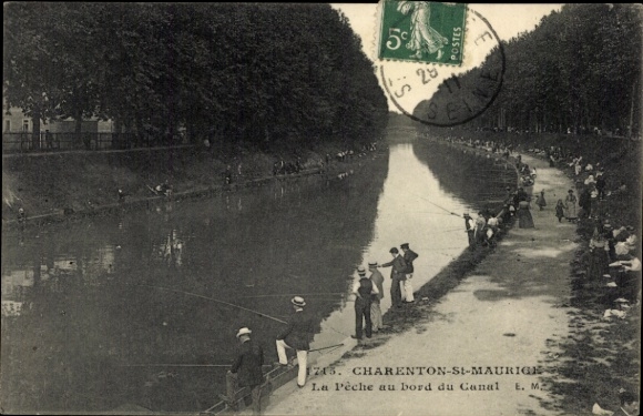 Postcard Charenton Saint Maurice Val de Marne, La Peche au bord du Canal