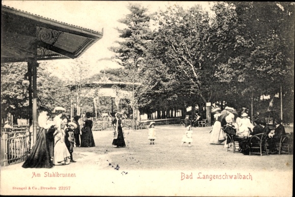 Postcard Langenschwalbach Bad Schwalbach im Taunus, pavilion, spa guests, fountain, trees
