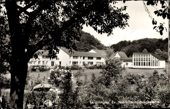Postcard Leichlingen in the Rhineland, Protestant Girls' Education Center