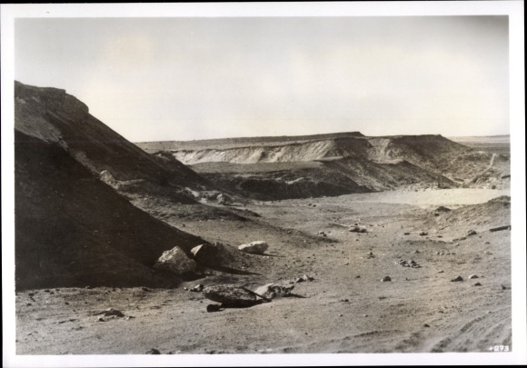 Photo H. Hoffmann, Egypt in the area of the El Alamein Front, November 1942