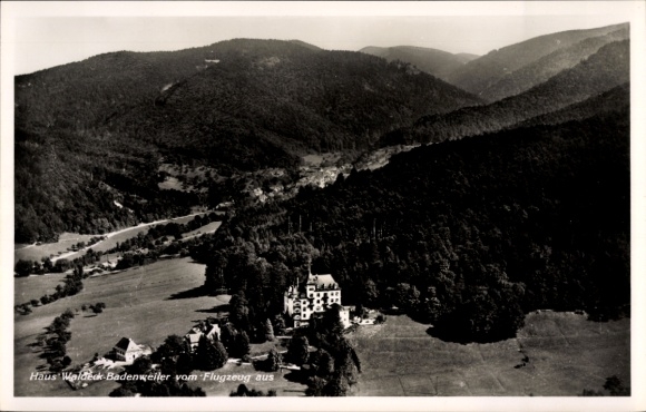 Ak Badenweiler im Schwarzwald, Fliegeraufnahme, Haus Waldeck
