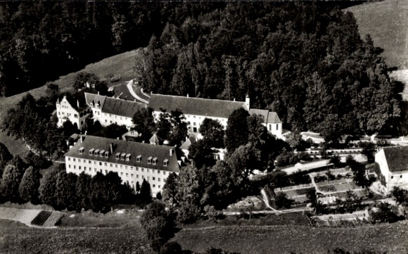 Postcard Krumbach in Swabia, Krumbad, aerial view of the mineral spa and Kneipp bath Krumbad, surrounded by