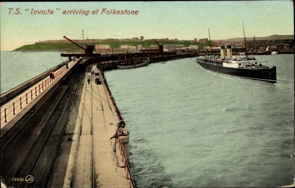 Ak Folkestone Kent Engeland, Stoomboot TS Invicta arriveert, Zuidelijke Spoorweg