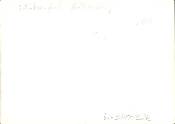 Photo Postcard Hallenberg in Sauerland, shooting festival, parade