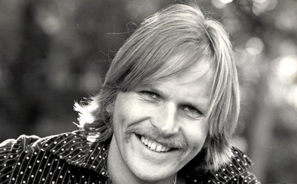 Postcard singer and actor Frank Zander, portrait